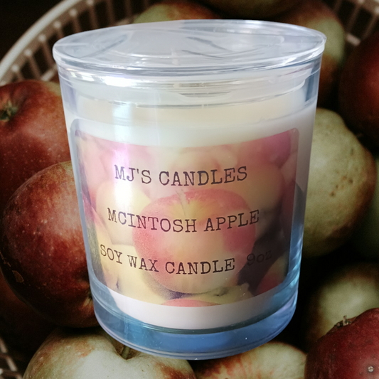 McIntosh Apple 10oz soy candle